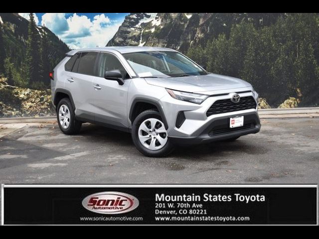 2024 Toyota RAV4 LE