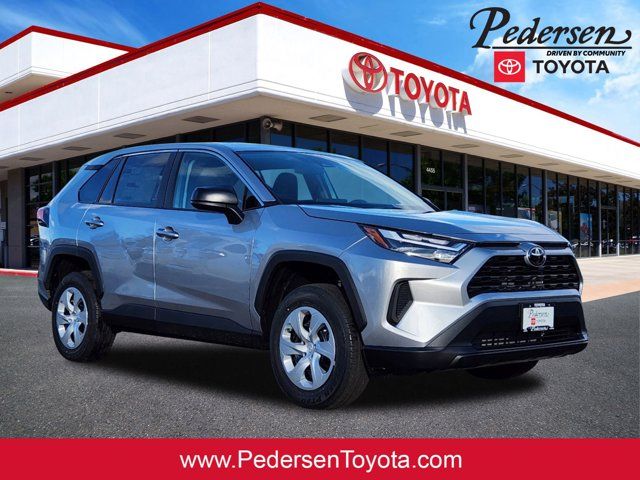 2024 Toyota RAV4 LE