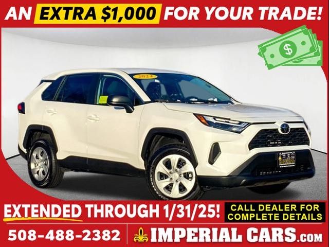 2024 Toyota RAV4 LE