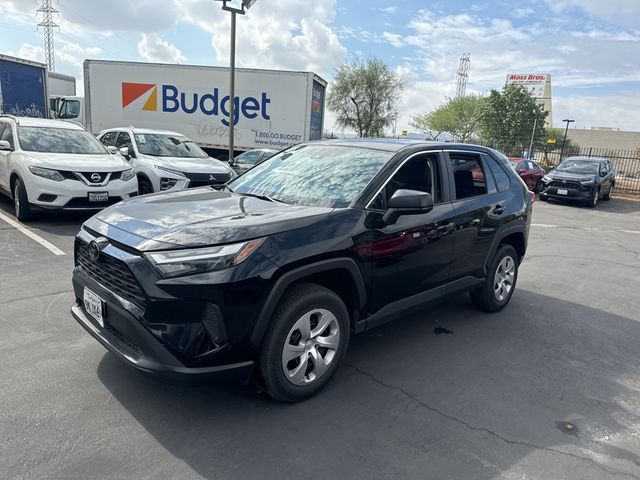 2024 Toyota RAV4 LE