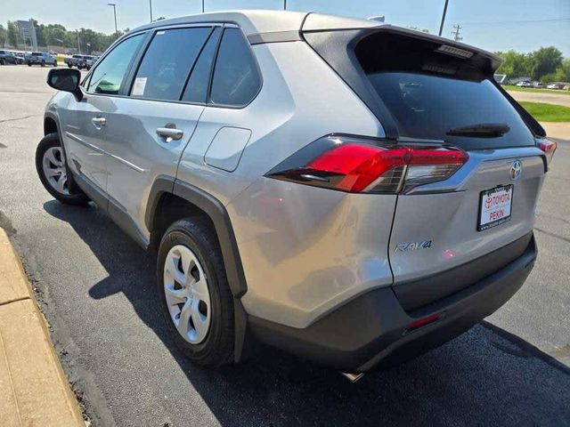 2024 Toyota RAV4 LE