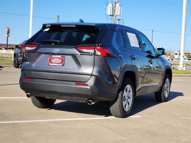 2024 Toyota RAV4 LE