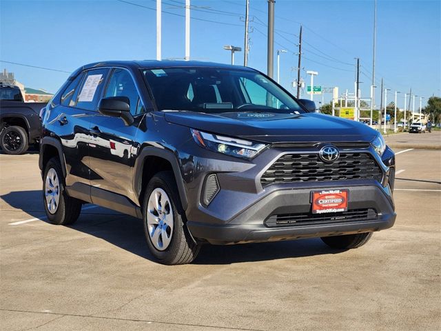 2024 Toyota RAV4 LE