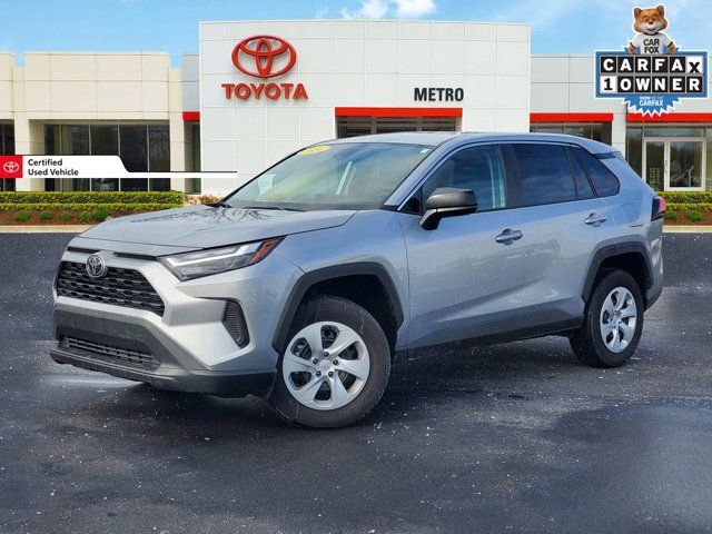 2024 Toyota RAV4 LE