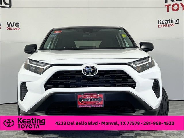 2024 Toyota RAV4 LE