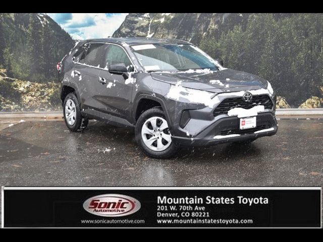 2024 Toyota RAV4 LE