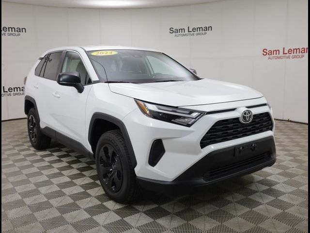 2024 Toyota RAV4 LE