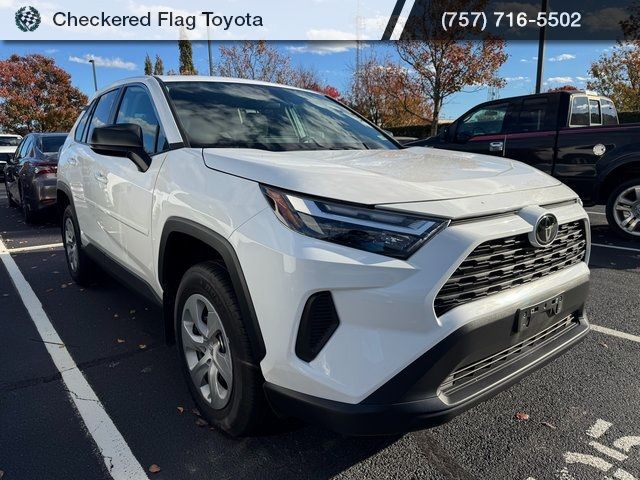 2024 Toyota RAV4 LE