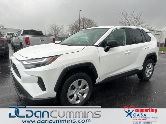 2024 Toyota RAV4 LE