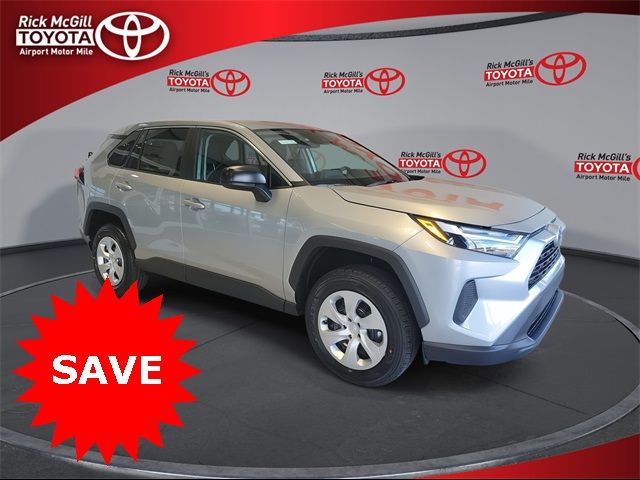 2024 Toyota RAV4 LE