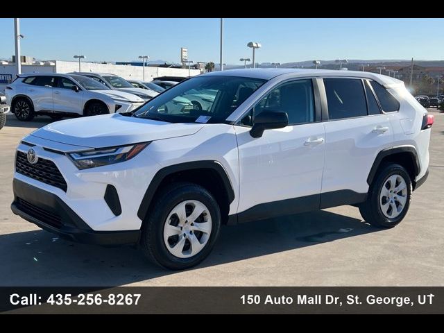 2024 Toyota RAV4 LE