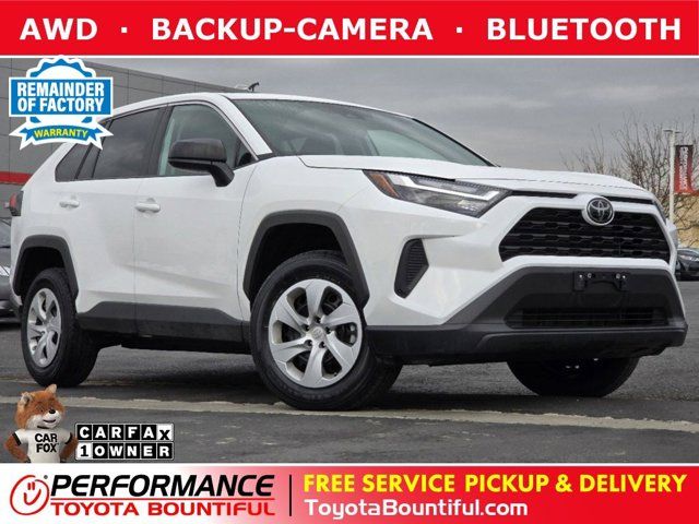 2024 Toyota RAV4 LE