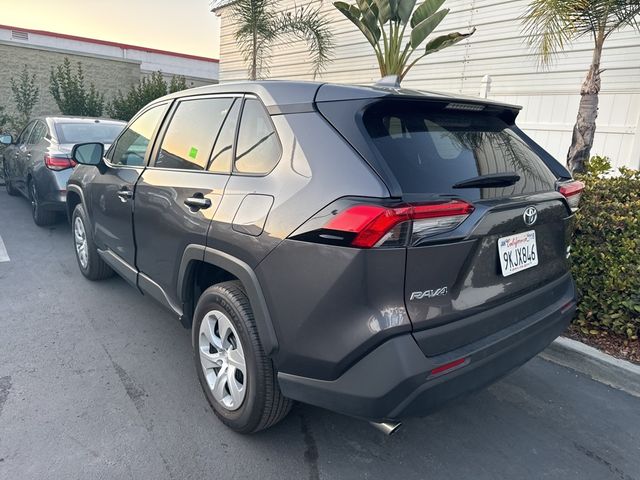 2024 Toyota RAV4 LE