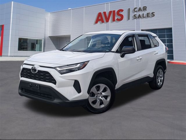 2024 Toyota RAV4 LE