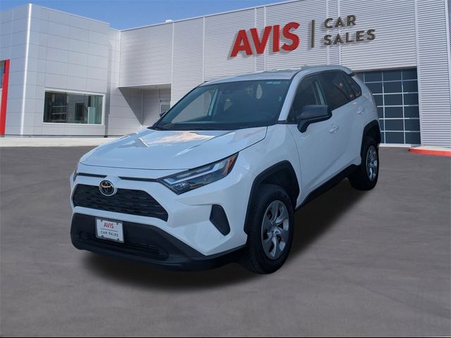 2024 Toyota RAV4 LE