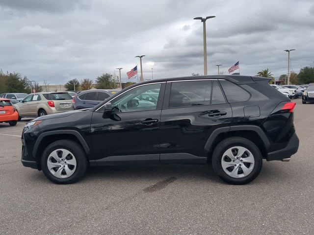 2024 Toyota RAV4 LE