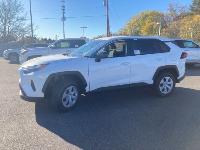 2024 Toyota RAV4 LE