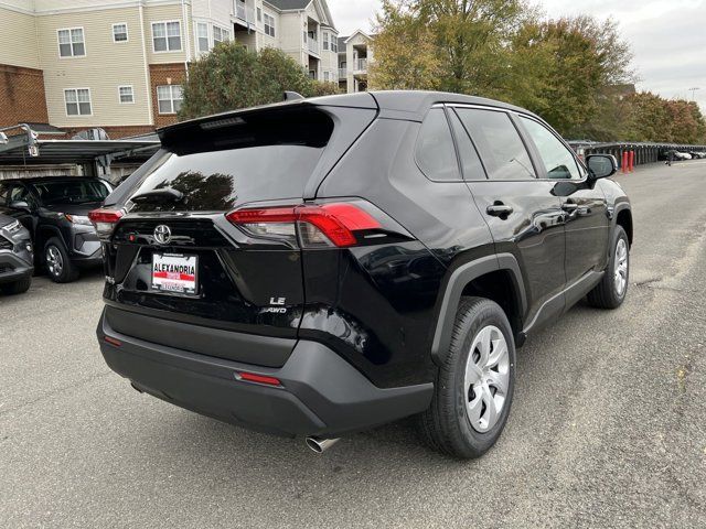 2024 Toyota RAV4 LE