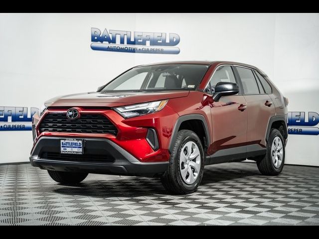 2024 Toyota RAV4 LE