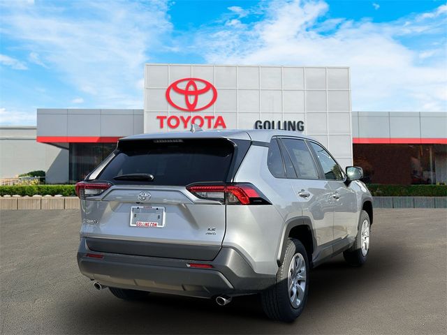 2024 Toyota RAV4 LE