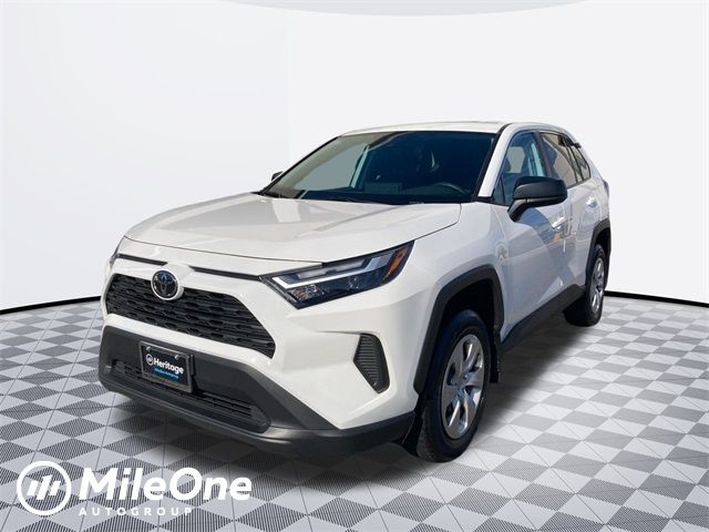 2024 Toyota RAV4 LE