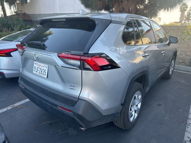 2024 Toyota RAV4 LE