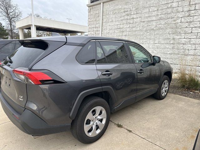 2024 Toyota RAV4 LE