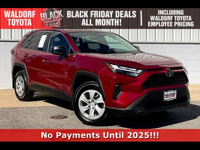 2024 Toyota RAV4 LE