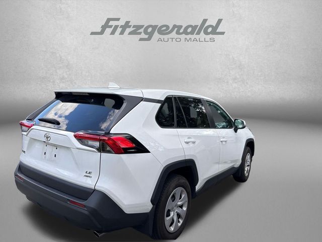 2024 Toyota RAV4 LE