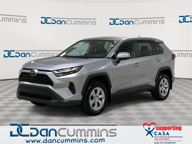 2024 Toyota RAV4 LE