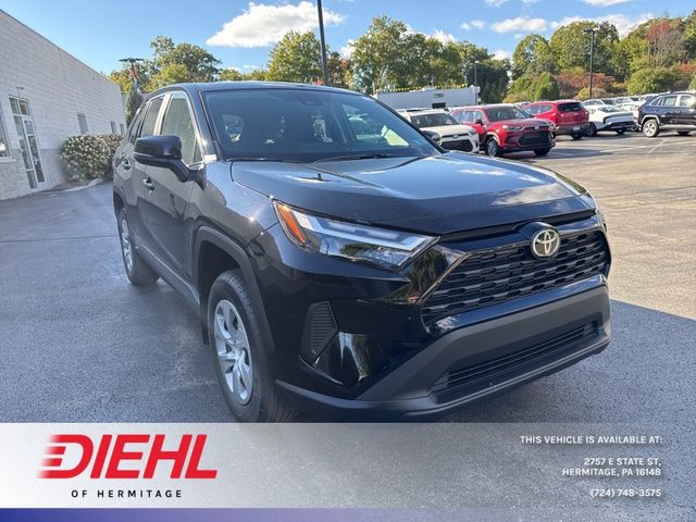 2024 Toyota RAV4 LE