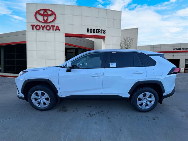 2024 Toyota RAV4 LE