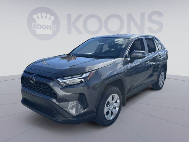 2024 Toyota RAV4 LE