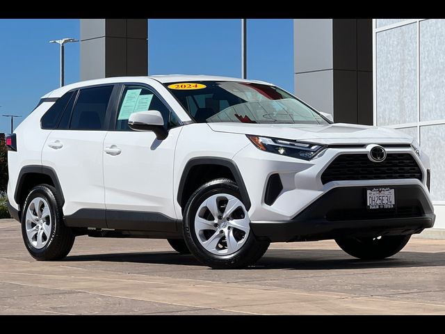 2024 Toyota RAV4 LE