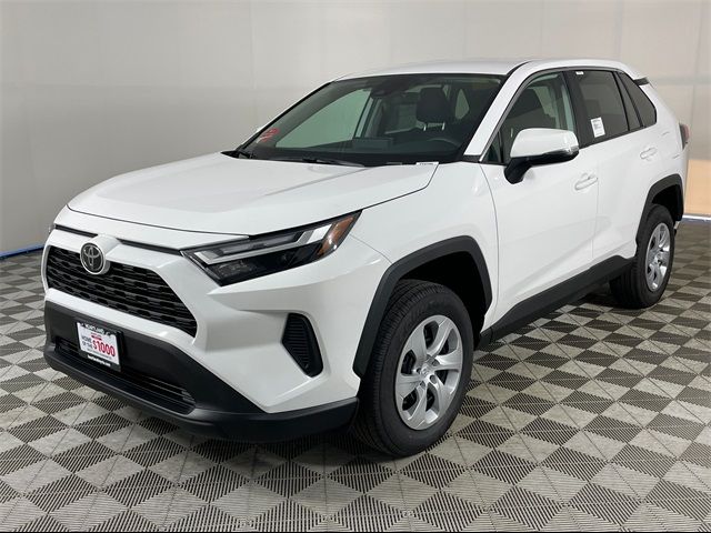 2024 Toyota RAV4 LE