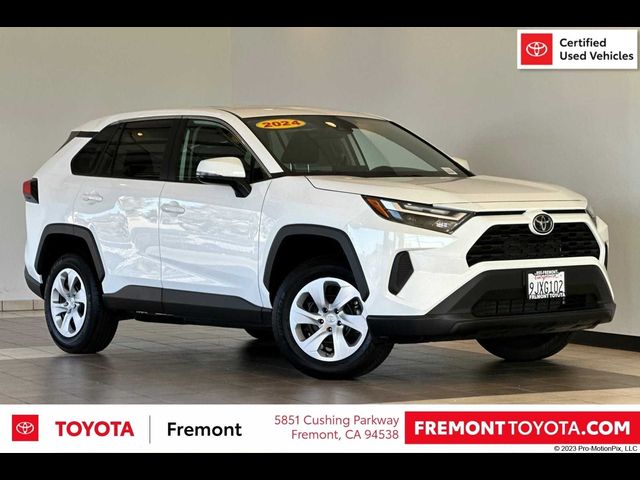 2024 Toyota RAV4 LE