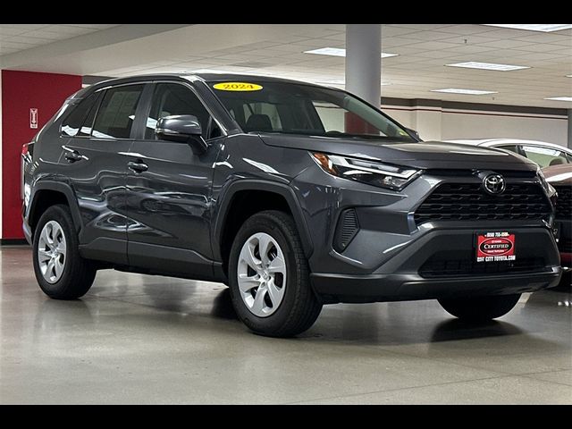 2024 Toyota RAV4 LE