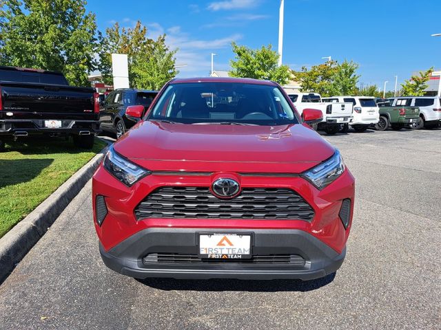 2024 Toyota RAV4 LE