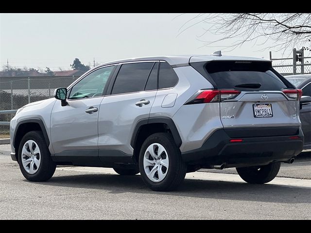 2024 Toyota RAV4 LE