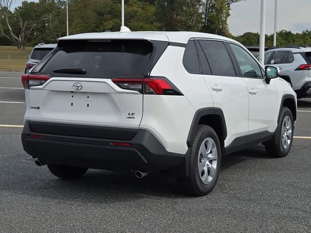 2024 Toyota RAV4 LE