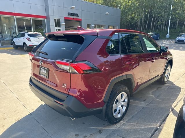 2024 Toyota RAV4 LE