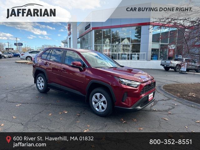 2024 Toyota RAV4 LE