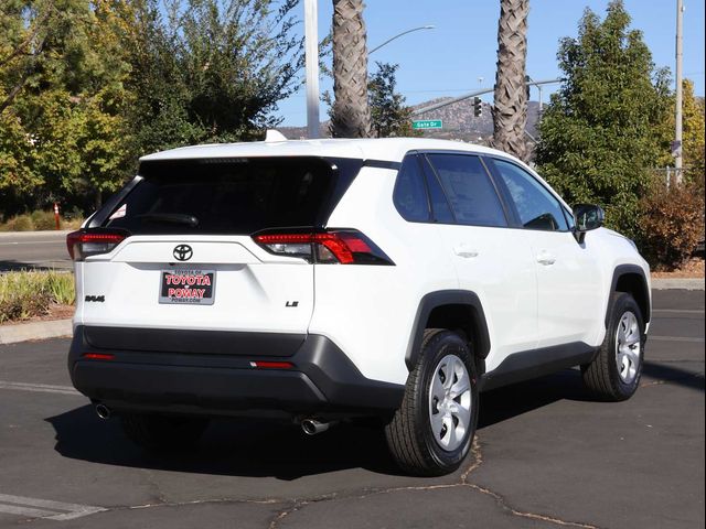 2024 Toyota RAV4 LE