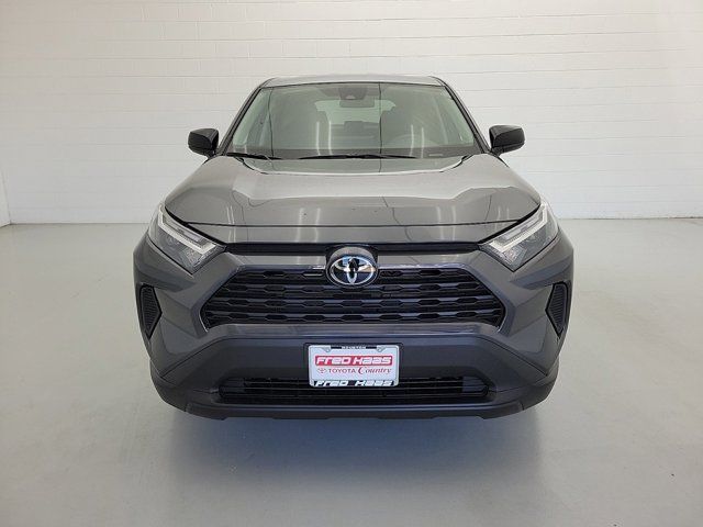 2024 Toyota RAV4 LE