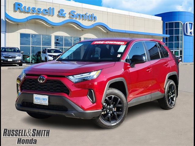 2024 Toyota RAV4 LE