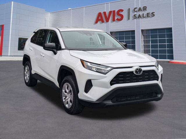 2024 Toyota RAV4 LE