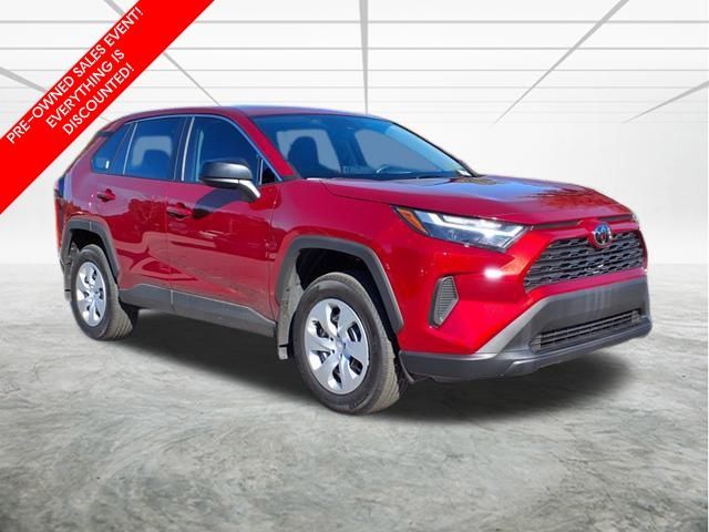 2024 Toyota RAV4 LE