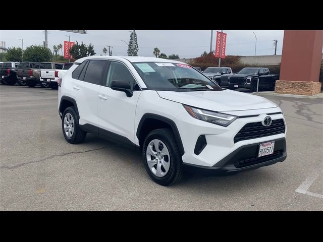 2024 Toyota RAV4 LE