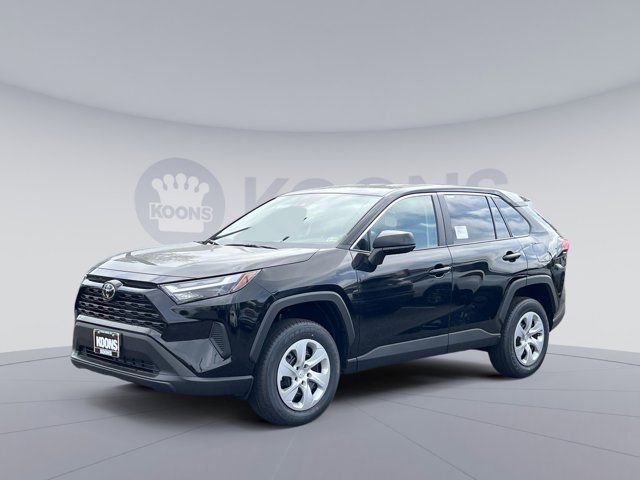 2024 Toyota RAV4 LE