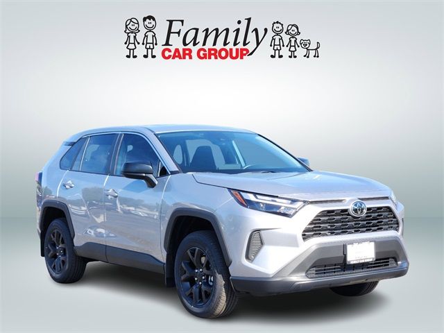 2024 Toyota RAV4 LE